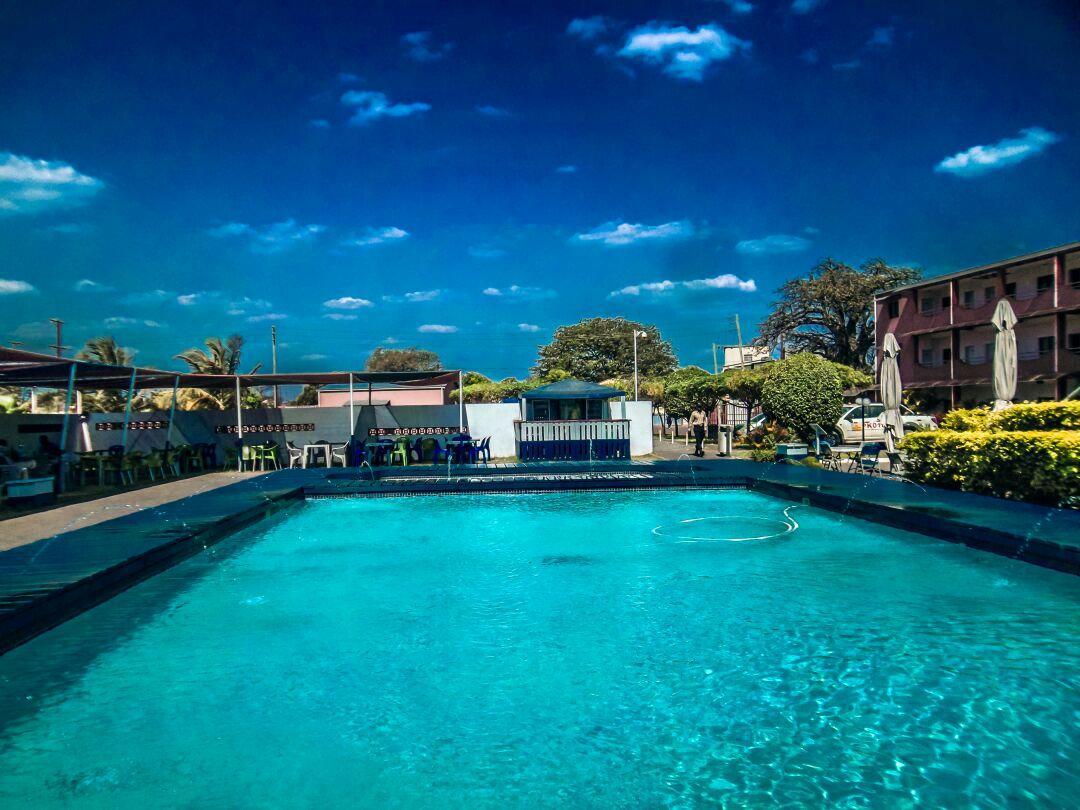 Hotel Moatize Bagian luar foto